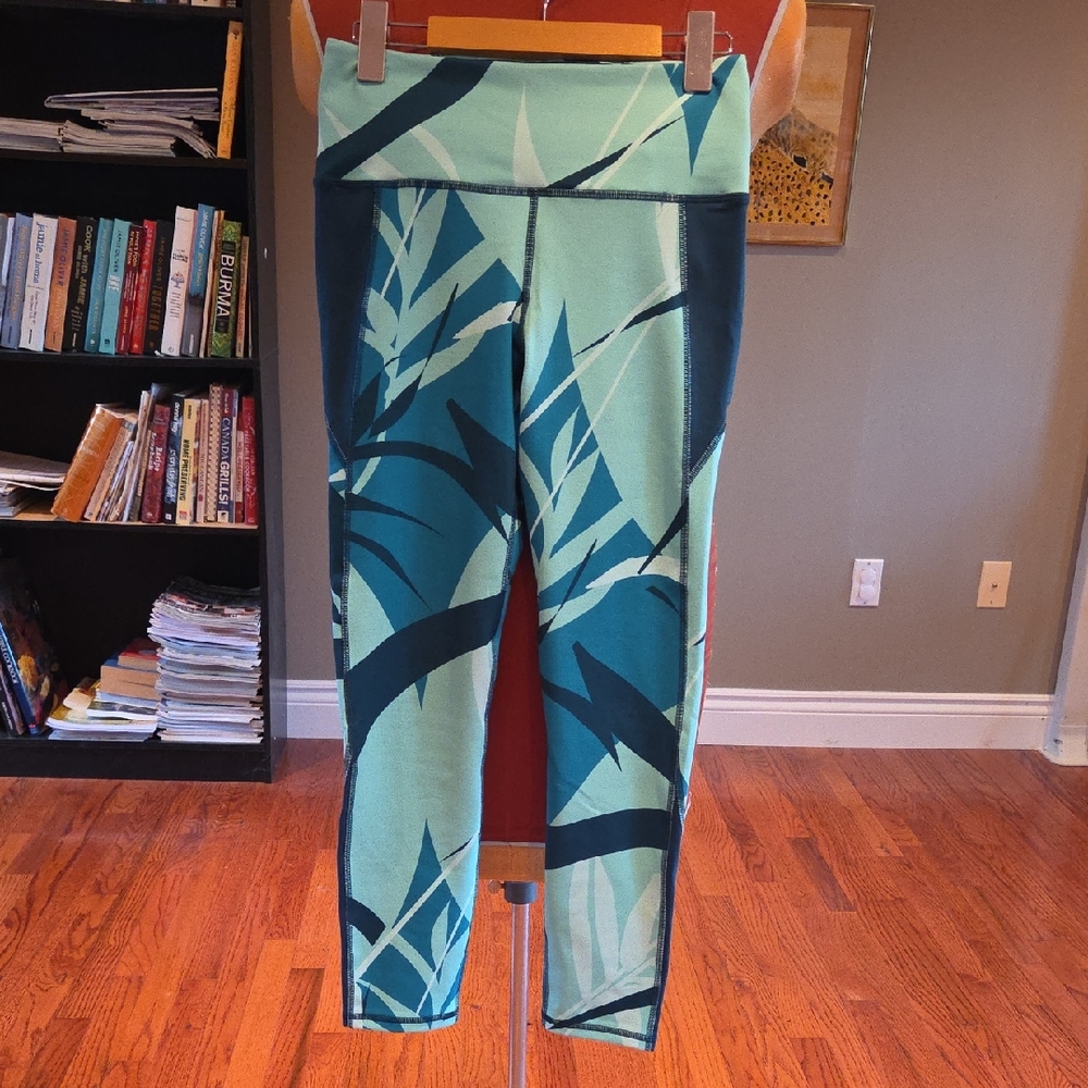 Under Armour Tropical Leaf Print Leggings
